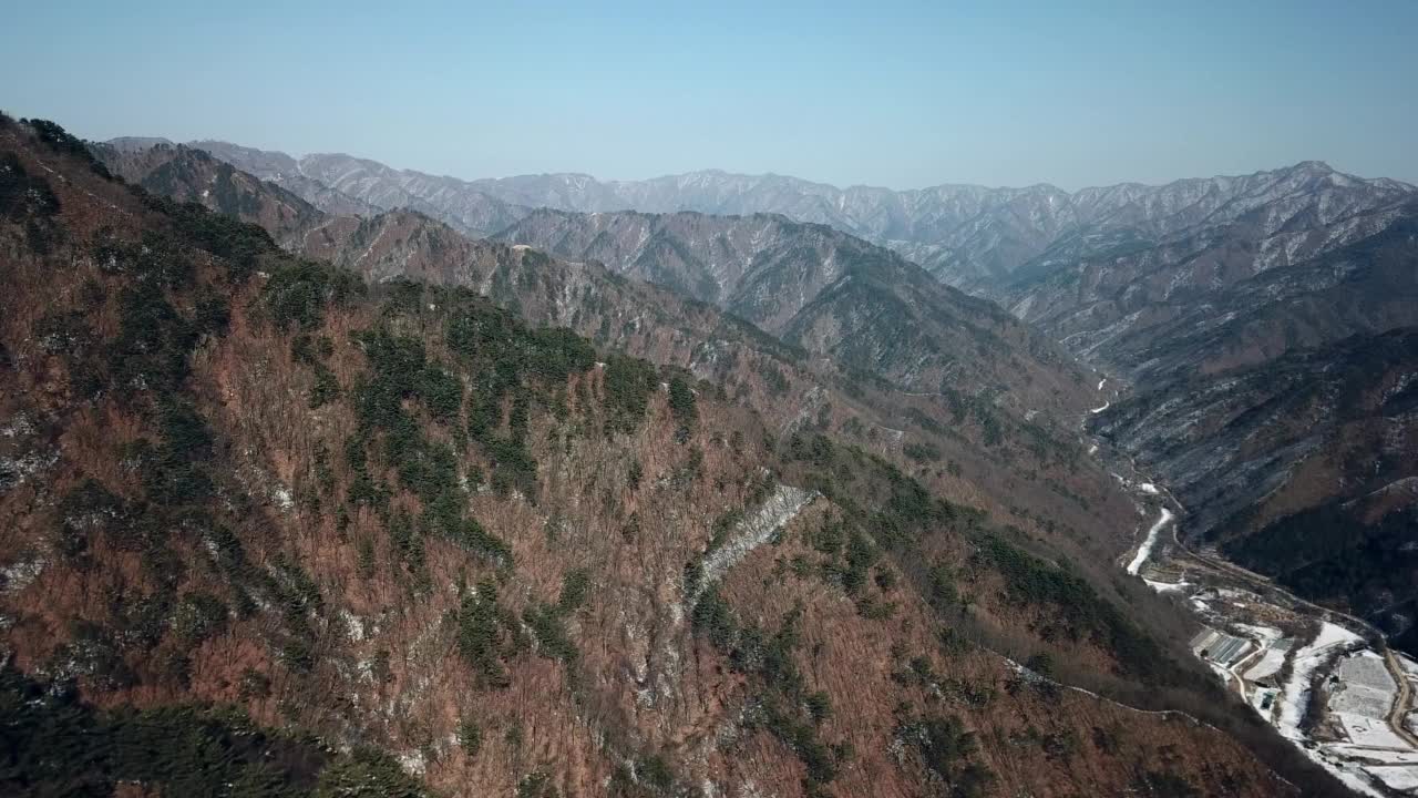 韩国海山岭陡峭的山脊视频素材