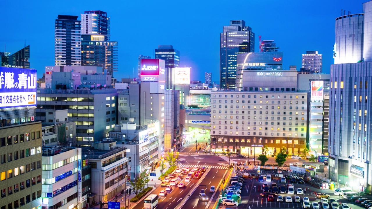 日本大阪梅田地区的延时视图视频素材