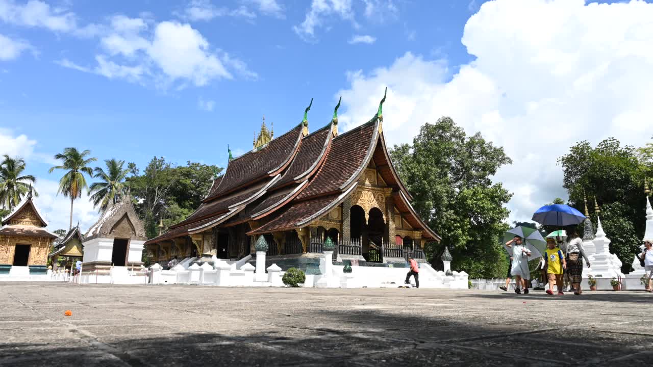 4K延时寺，琅勃拉邦，老挝视频素材