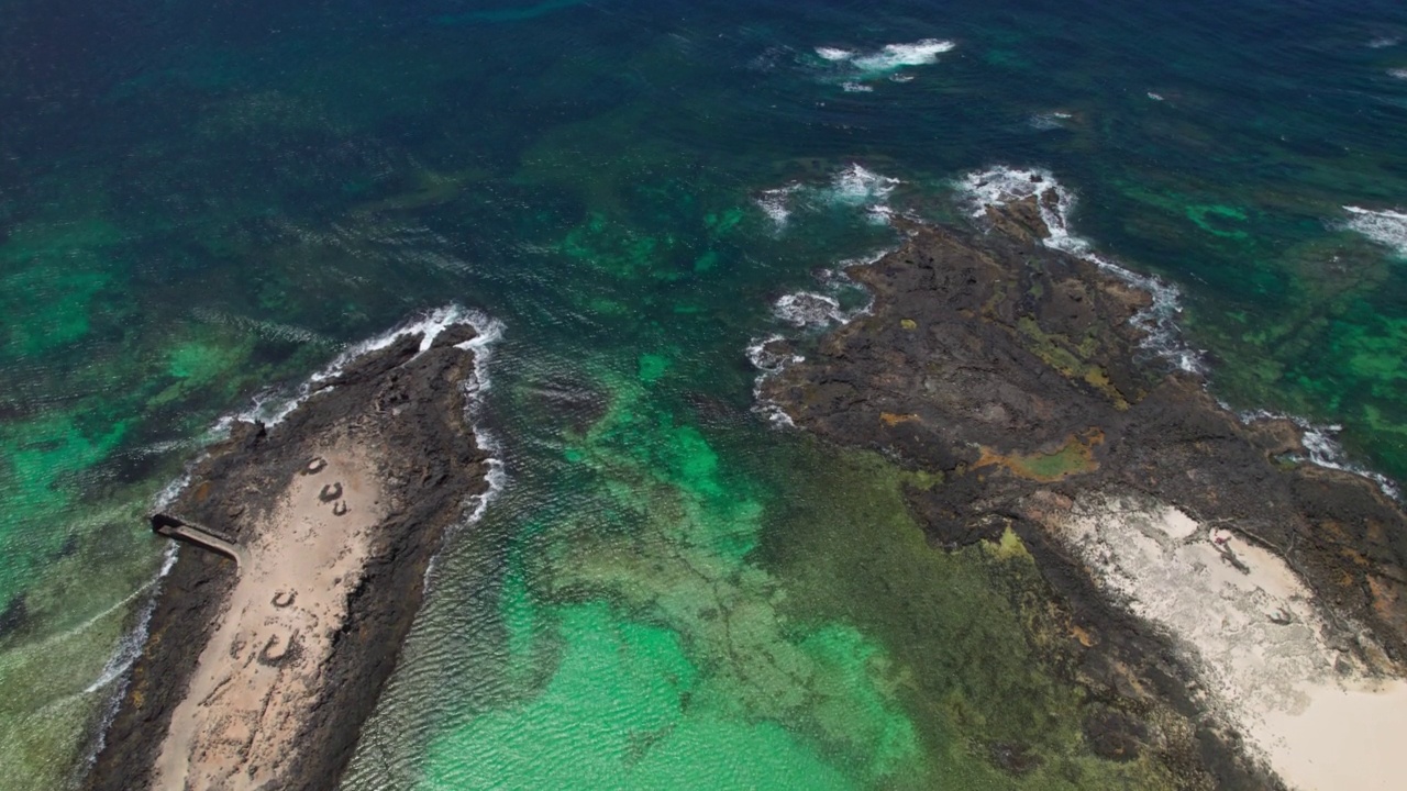 航拍的海滩De La Concha, El Cotillo, Fuerteventura，加那利群岛，西班牙视频素材