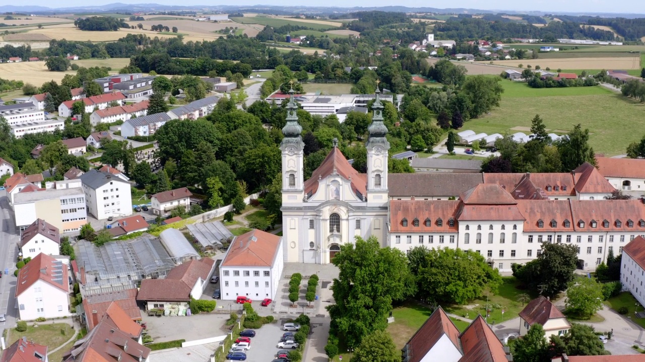 Fürstenzell下巴伐利亚的修道院(Furstenzell, Fuerstenzell)视频素材