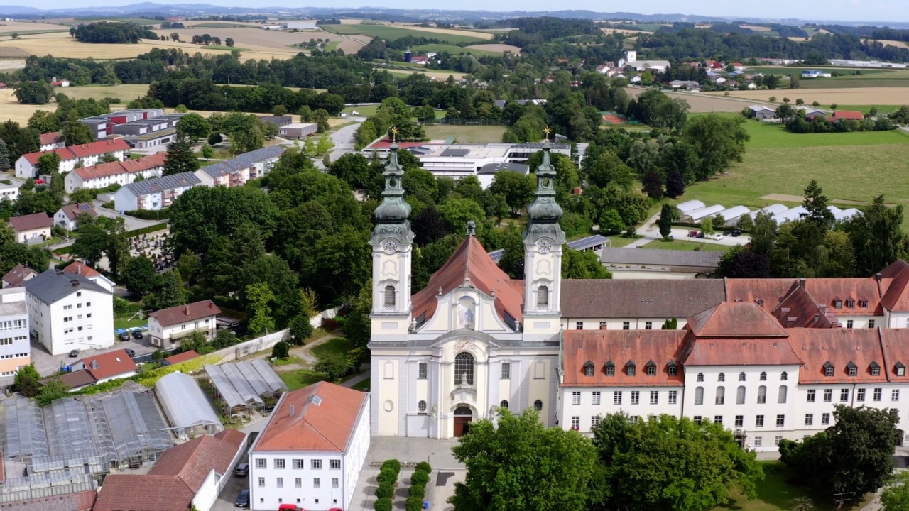 Fürstenzell下巴伐利亚的修道院(Furstenzell, Fuerstenzell)视频素材