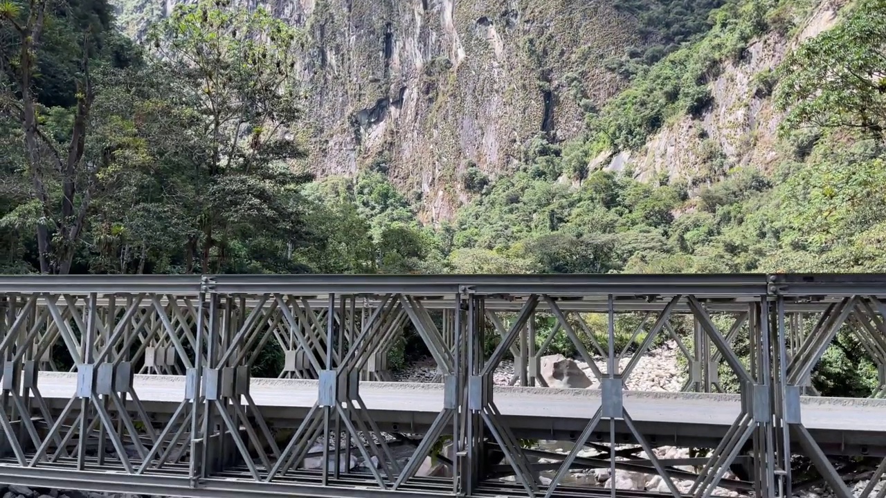 路桥通往马丘比丘秘鲁寺庙印加遗址视频素材