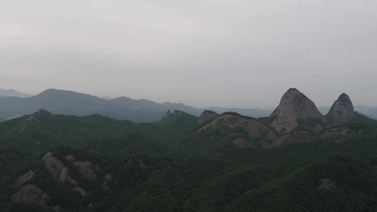 全北晋安郡马岭郡马山山的自然视频素材