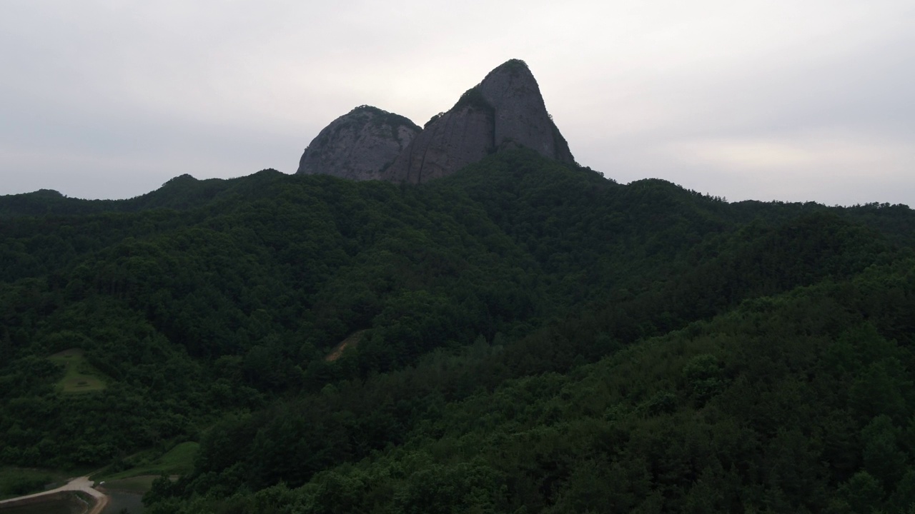 全北晋安郡马岭郡马山山的自然视频素材