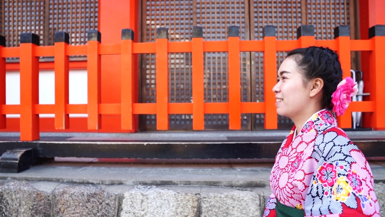 日本，京都，渡假神社。京都，2019年3月2日。视频下载