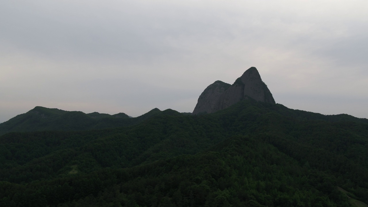 全北晋安郡马岭郡马山山的自然视频素材