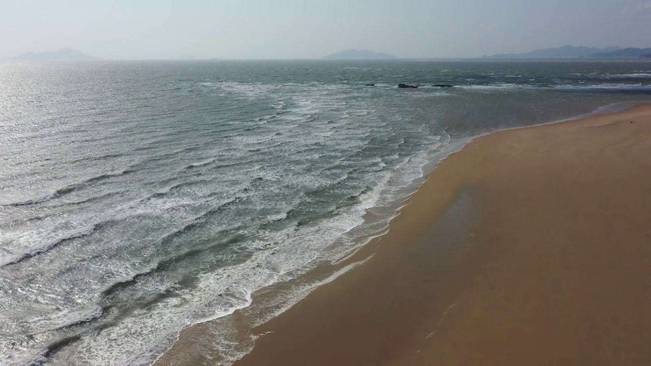 韩国仁川瓮津郡saseongbong岛附近的海景视频素材