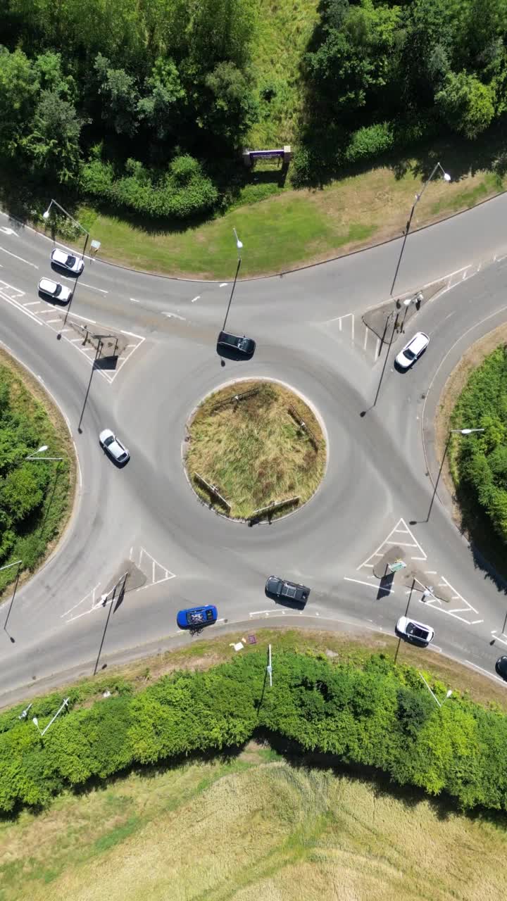 英国回旋路口鸟瞰图视频素材