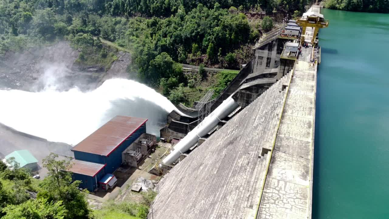 大型水坝视频素材