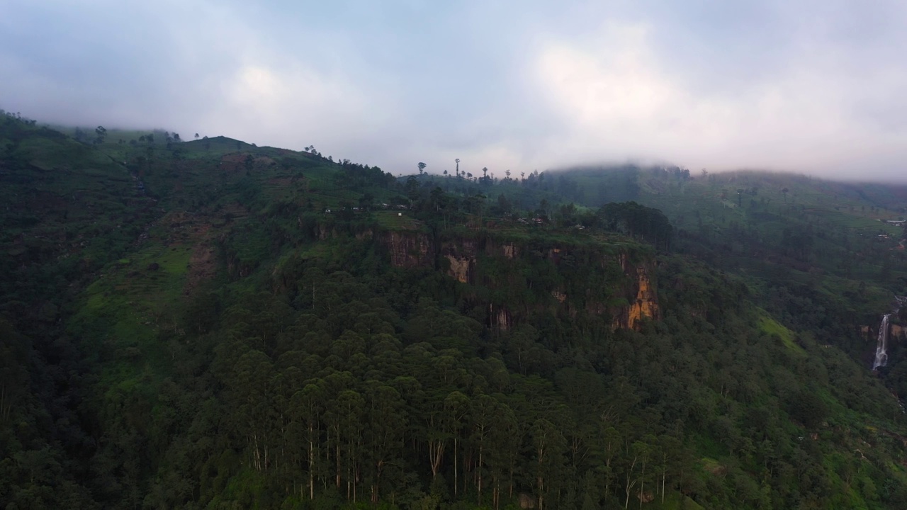 日落时的山景。斯里兰卡。视频素材