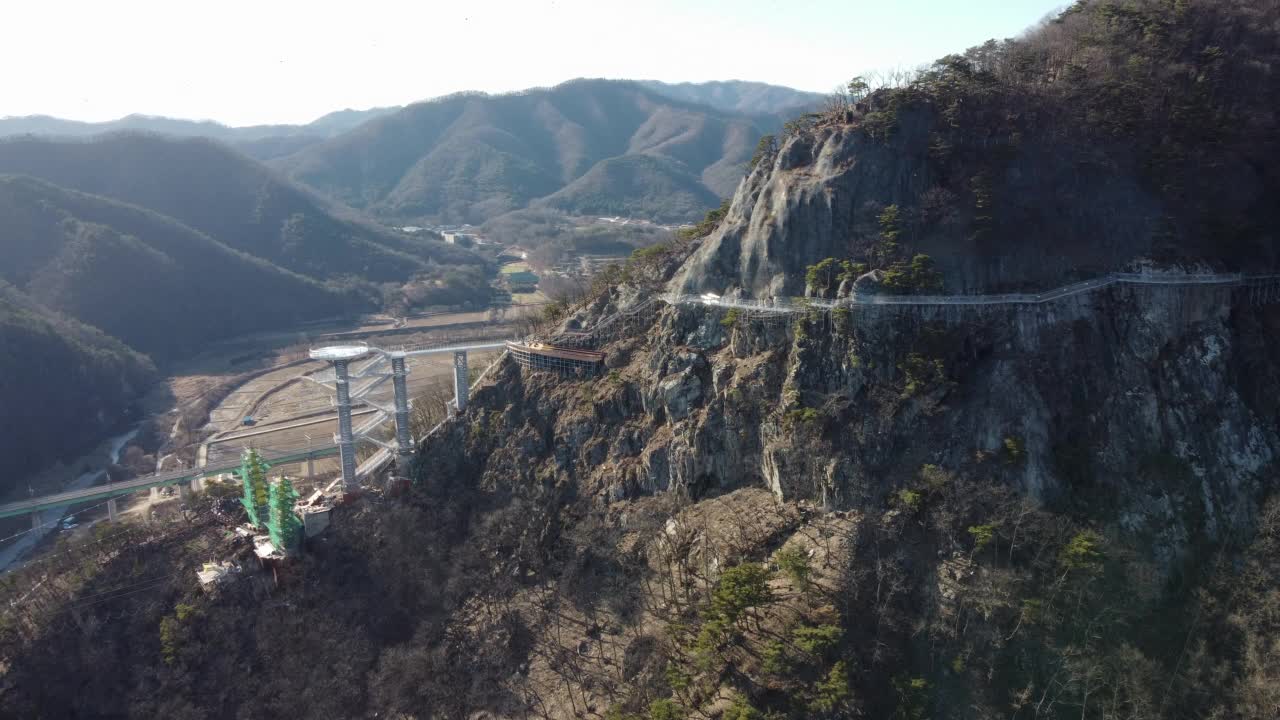 甘显休闲区，西金山大峡谷和天空塔/原州市，江原道，韩国视频素材