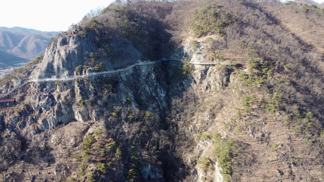 甘显休闲区，西金山大峡谷和天空塔/原州市，江原道，韩国视频素材