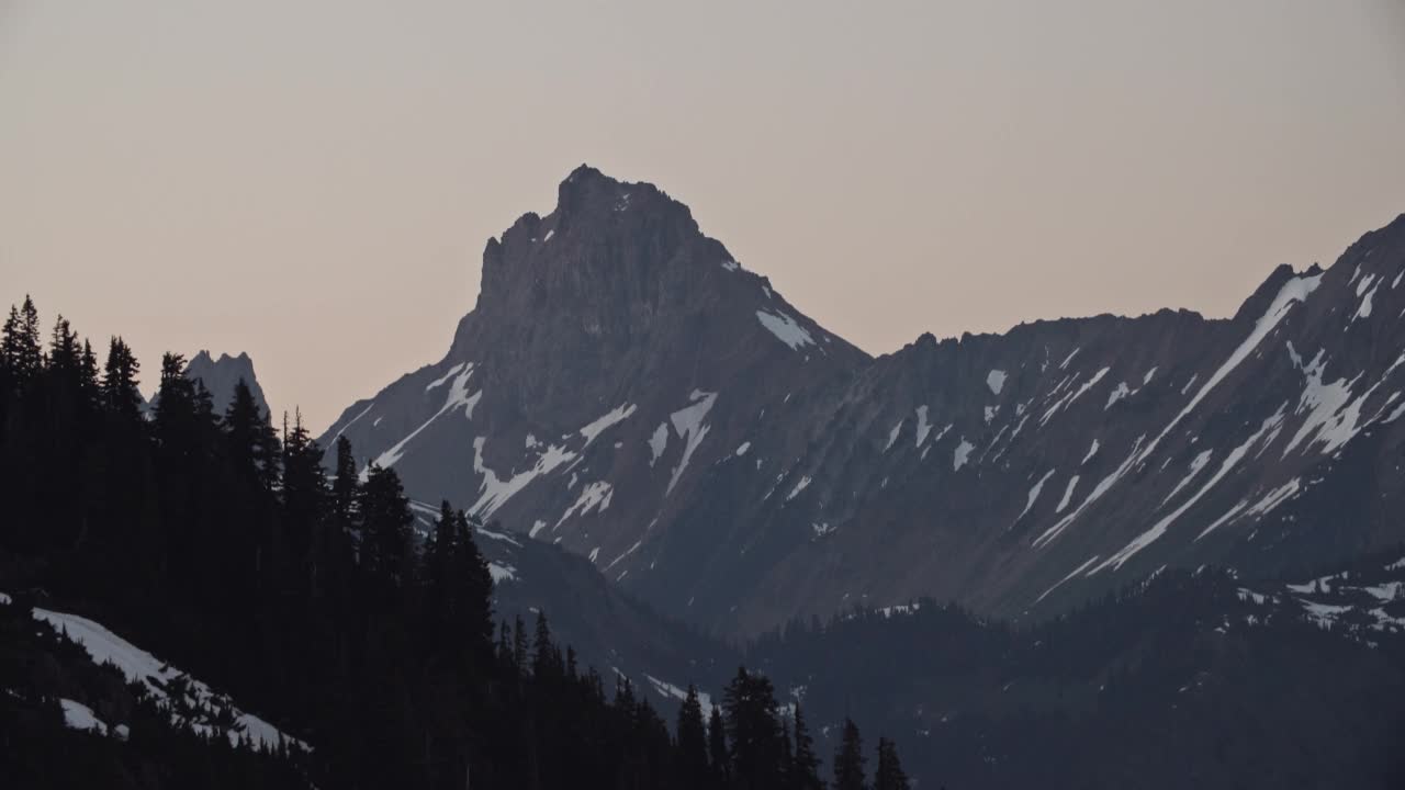 从MT. Baker的Artist Point的山景视频素材