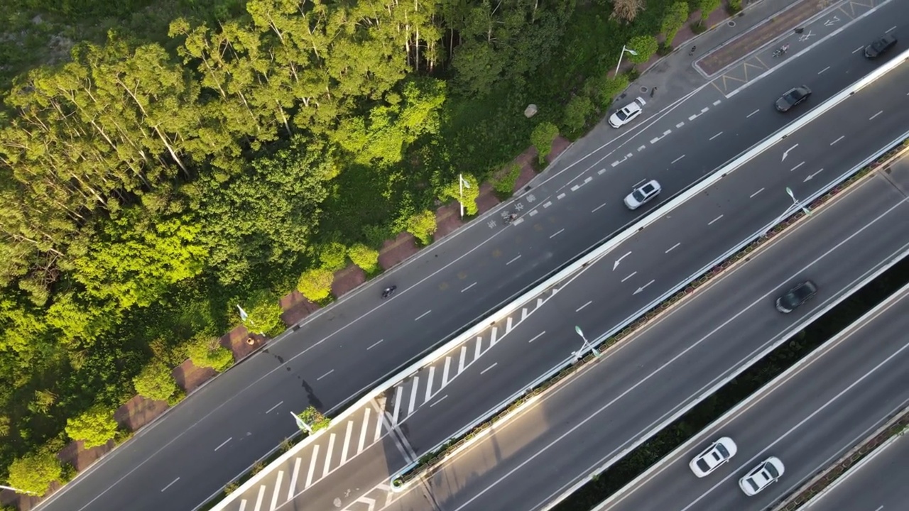 城市繁忙道路交通航拍视频视频素材