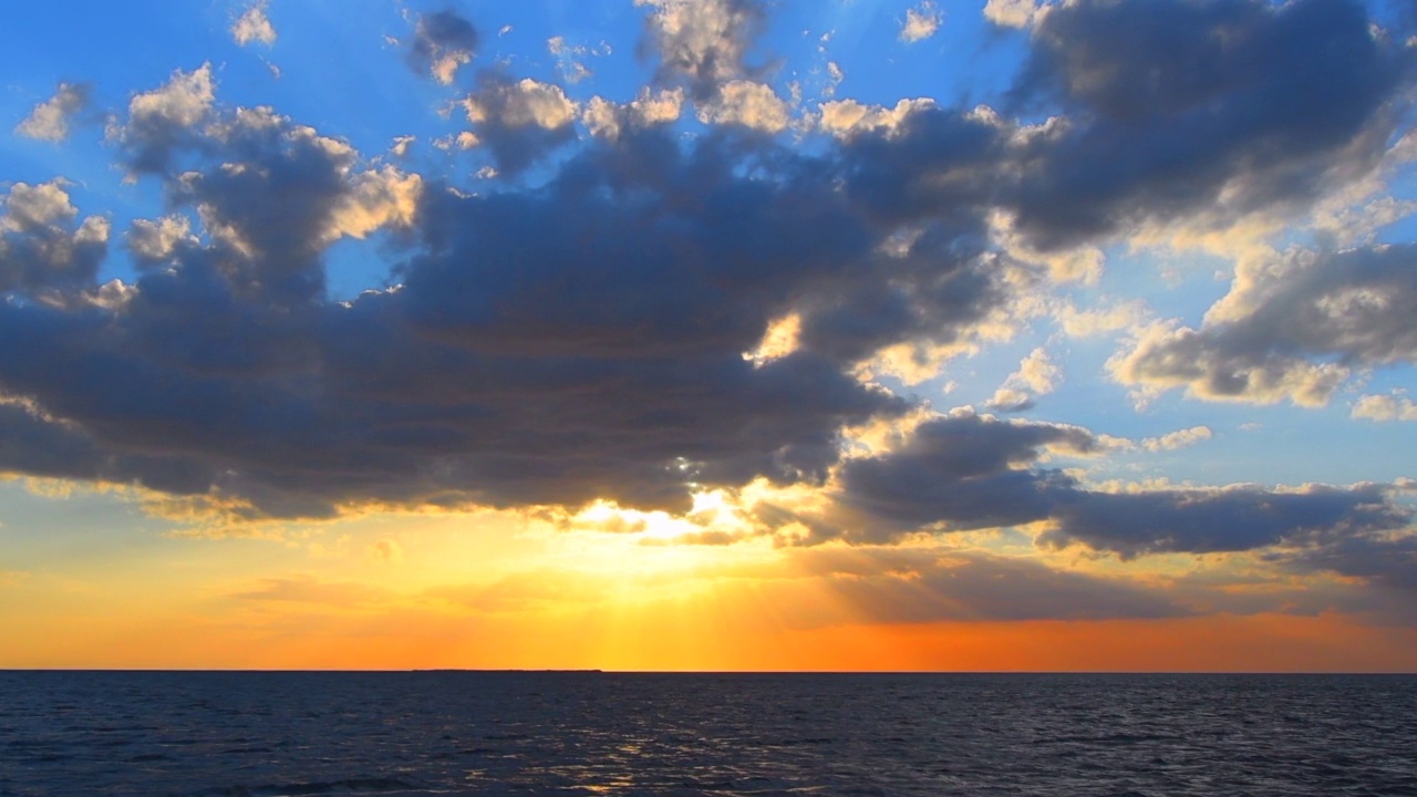 海上日落视频素材