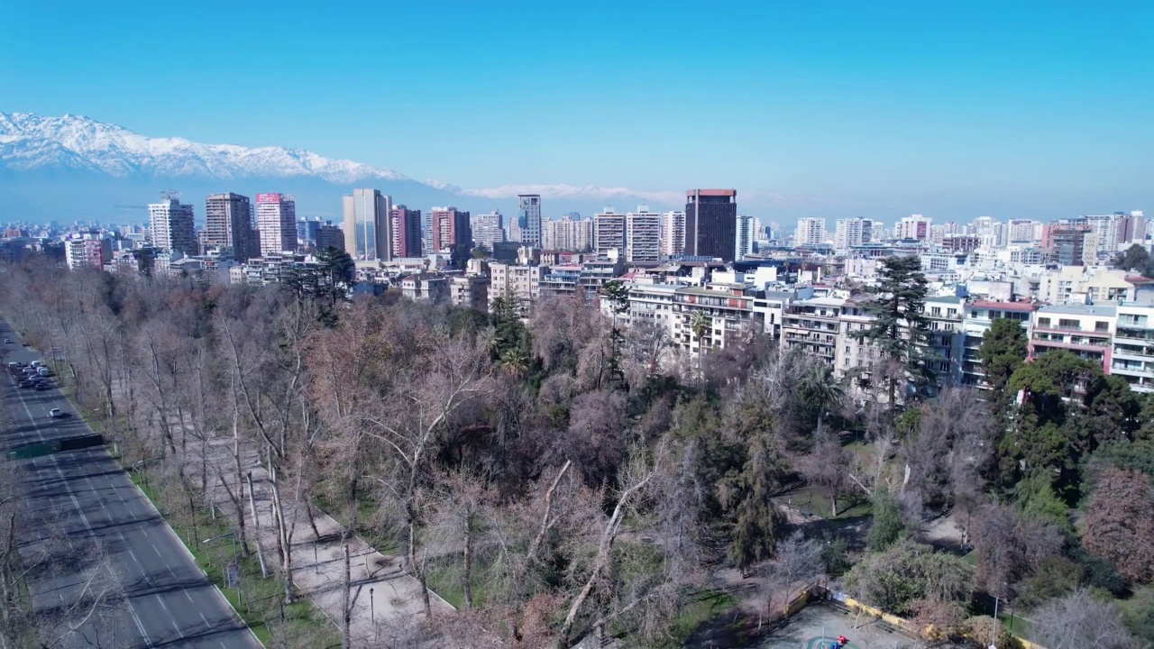 圣地亚哥城市景观智利首都，南美洲国家。视频素材