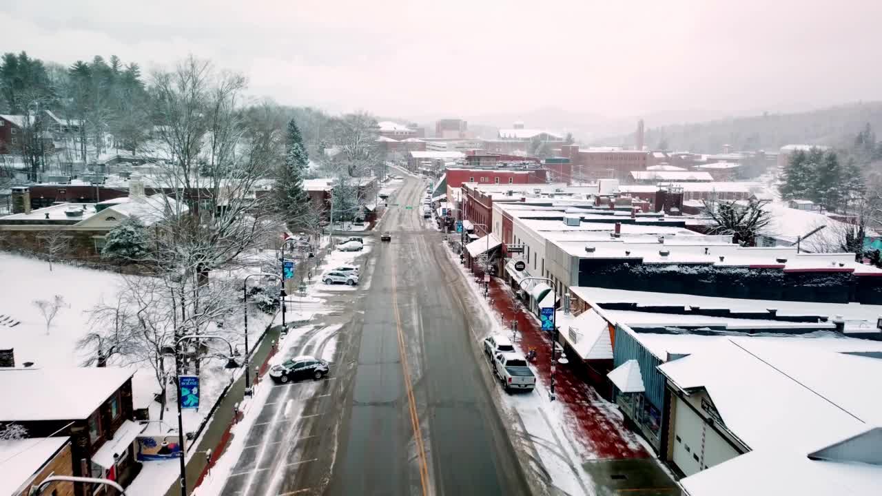 北卡罗莱纳州北卡罗来纳州，地上的雪视频素材