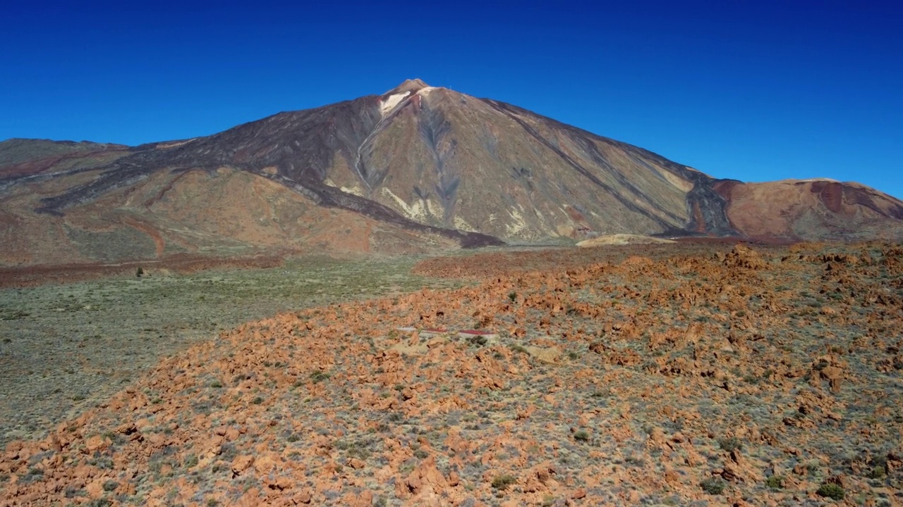 泰德山国家公园。加那利群岛。火山口是西班牙最高的山峰。视频素材