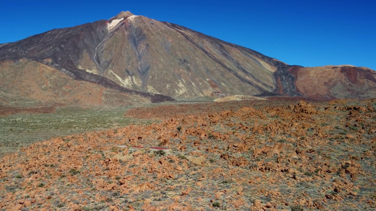 泰德山国家公园。加那利群岛。火山口是西班牙最高的山峰。视频素材