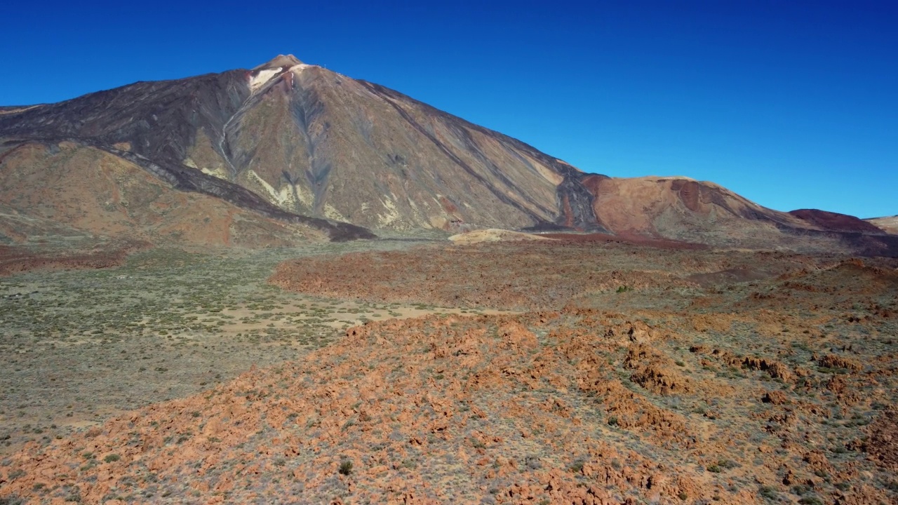 泰德山国家公园。加那利群岛。火山口是西班牙最高的山峰。视频素材