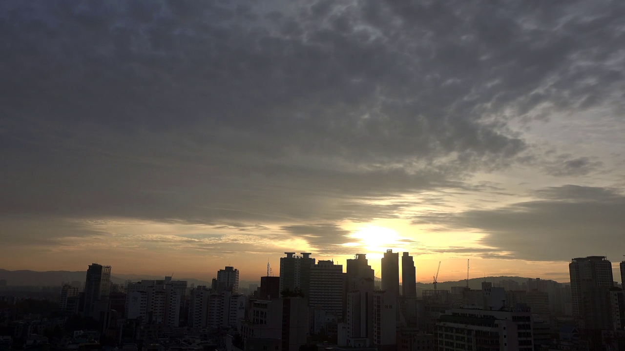 韩国大田儒城区的日出风景视频素材