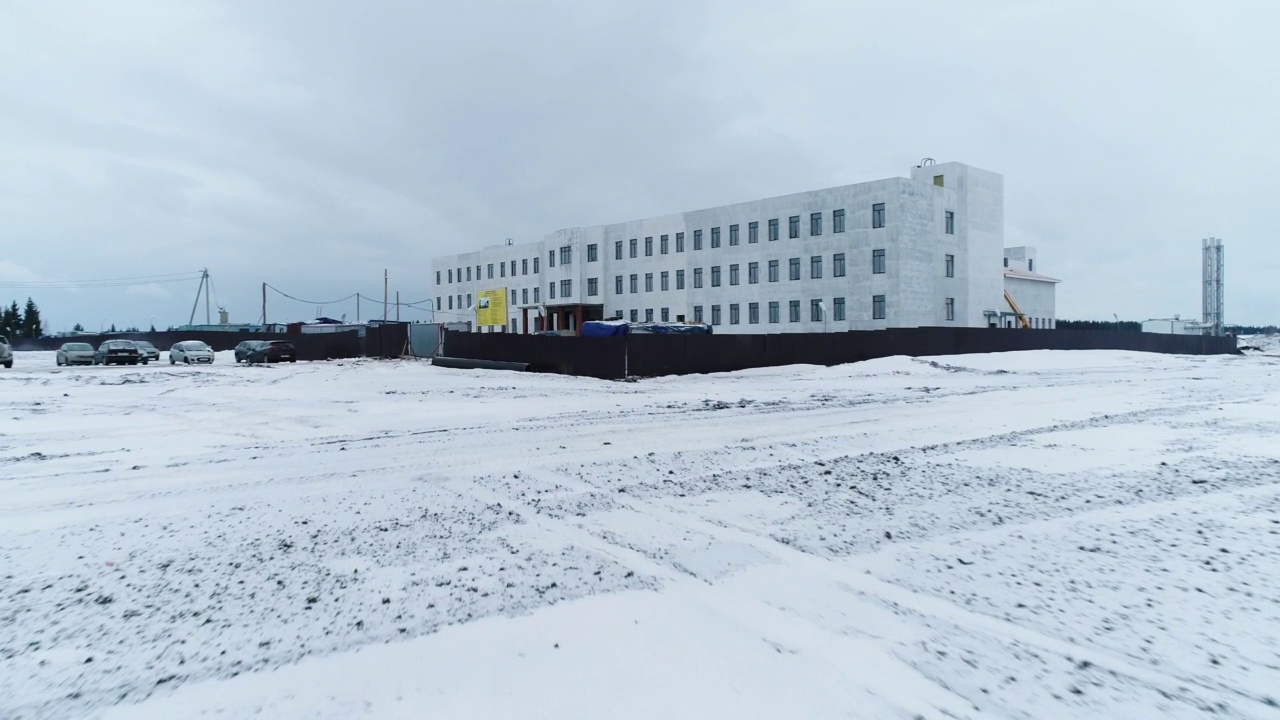 雪域工业建筑施工现场视频素材