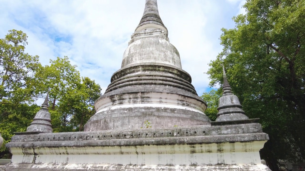 泰国大城府塔玛兰寺的古塔。视频素材