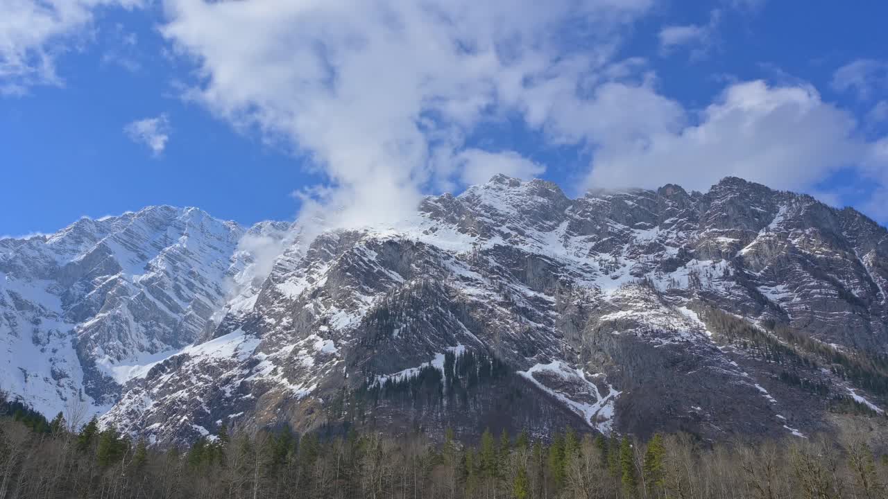 瓦兹曼山，圣Bartholomä， Königsee, Schönau am Königsee，贝希特斯加登国家公园，上巴伐利亚，巴伐利亚，德国，欧洲视频素材