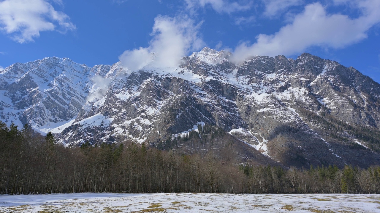 瓦兹曼山，圣Bartholomä， Königsee, Schönau am Königsee，贝希特斯加登国家公园，上巴伐利亚，巴伐利亚，德国，欧洲视频素材