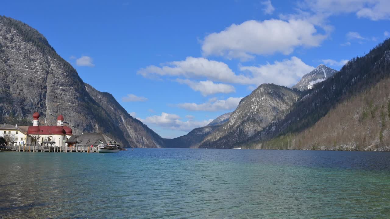 修道院圣Bartholomä Königsee, Schönau am Königsee，贝希特斯加登国家公园，上巴伐利亚，巴伐利亚，德国，欧洲视频素材