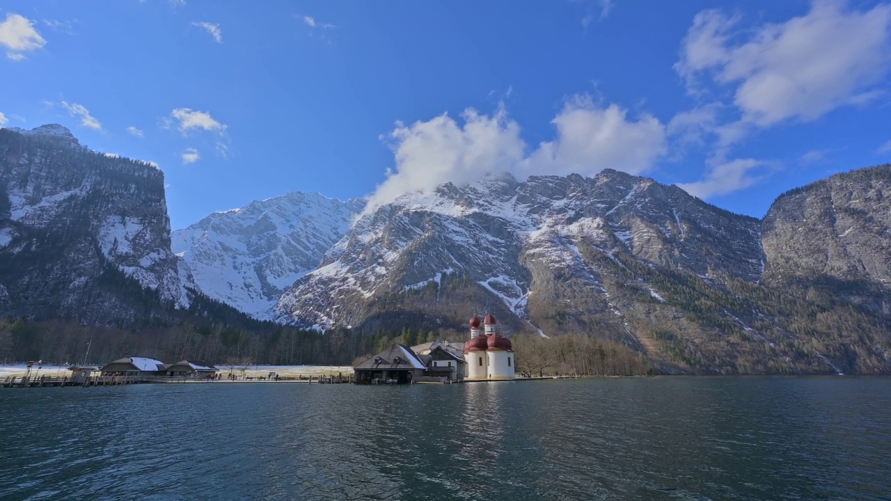 修道院圣Bartholomä Königsee, Schönau am Königsee，贝希特斯加登国家公园，上巴伐利亚，巴伐利亚，德国，欧洲视频素材