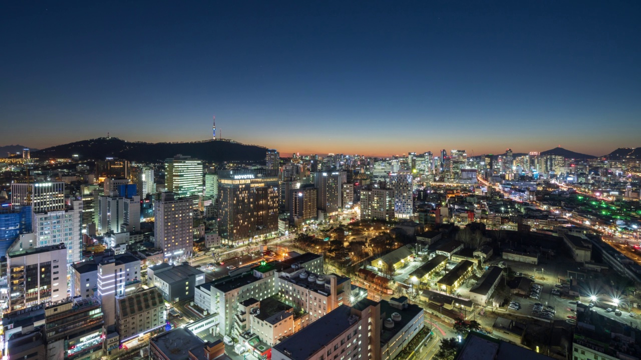 韩国首尔的清溪川、南山和北首尔塔/中区、东大门区和钟路区视频素材