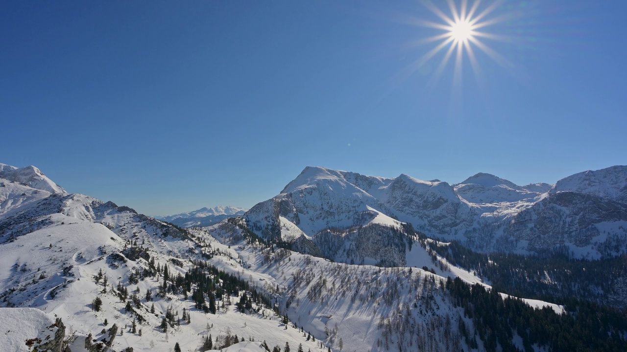 Mountain range with Schneibstein mountain, Schönau am Königssee, Berchtesgaden National Park, Upper Bavaria, Bavaria, Germany, Europe视频素材