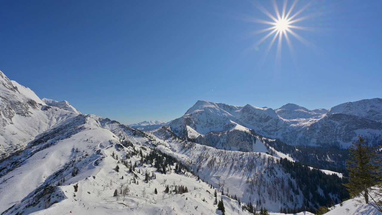 Mountain range with Schneibstein mountain, Schönau am Königssee, Berchtesgaden National Park, Upper Bavaria, Bavaria, Germany, Europe视频素材