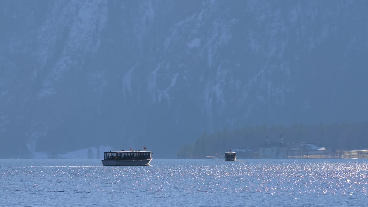 冬季的Königsee湖，Malerwinkel，Schönau am Könegsee，Berchtesgaden国家公园，上巴伐利亚州，德国视频素材