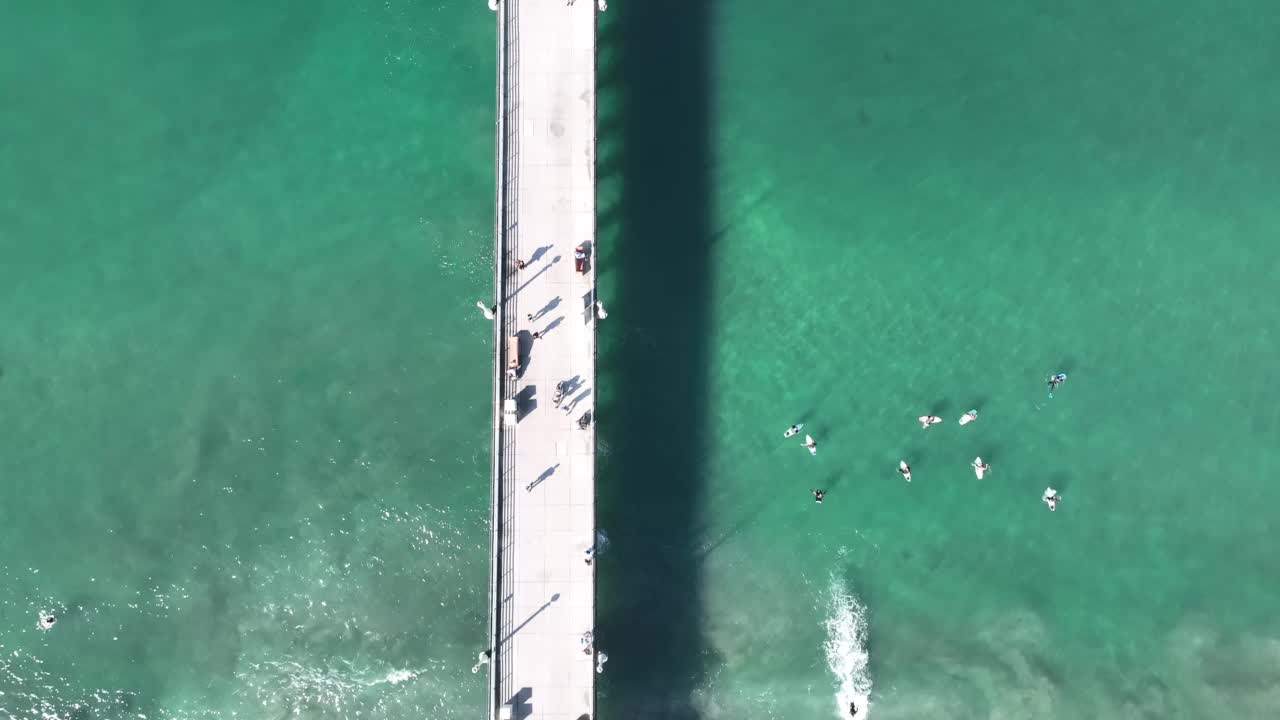 曼哈顿海滩海浪视频素材