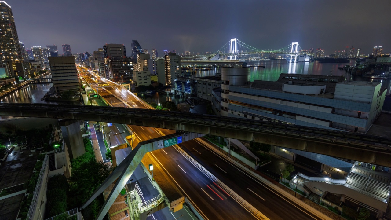 Shibaura高速公路的夜间延时视频素材