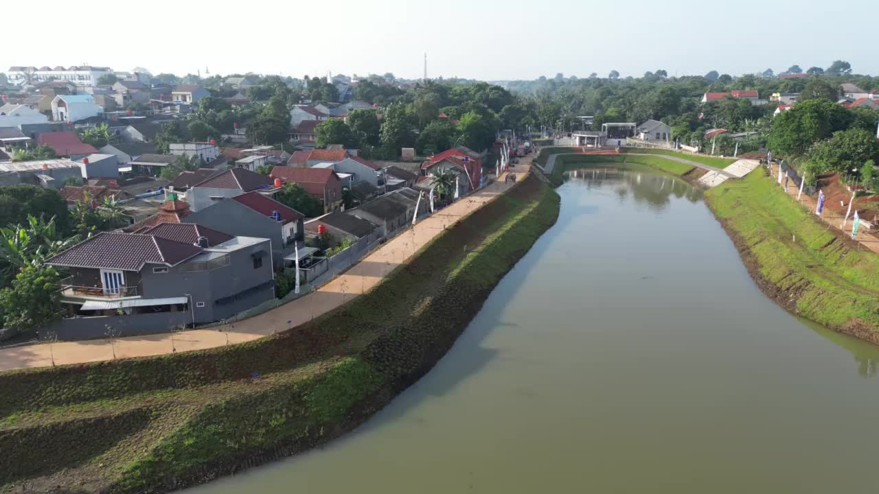 就像在城市里视频素材