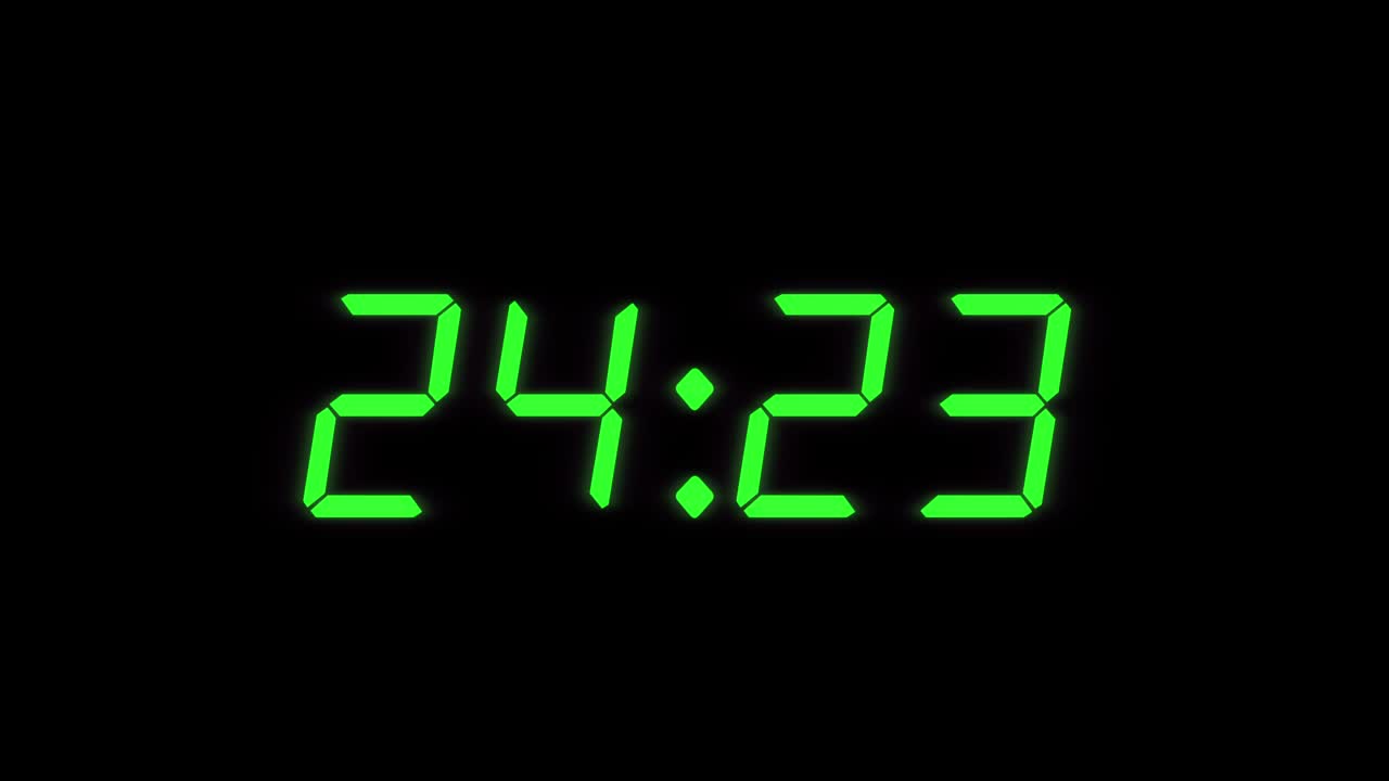 25秒数字闹钟倒数计时器。黑色显示屏上的绿色数字。视频素材