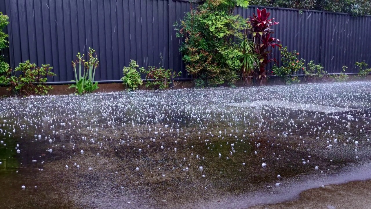 冰雹石视频素材