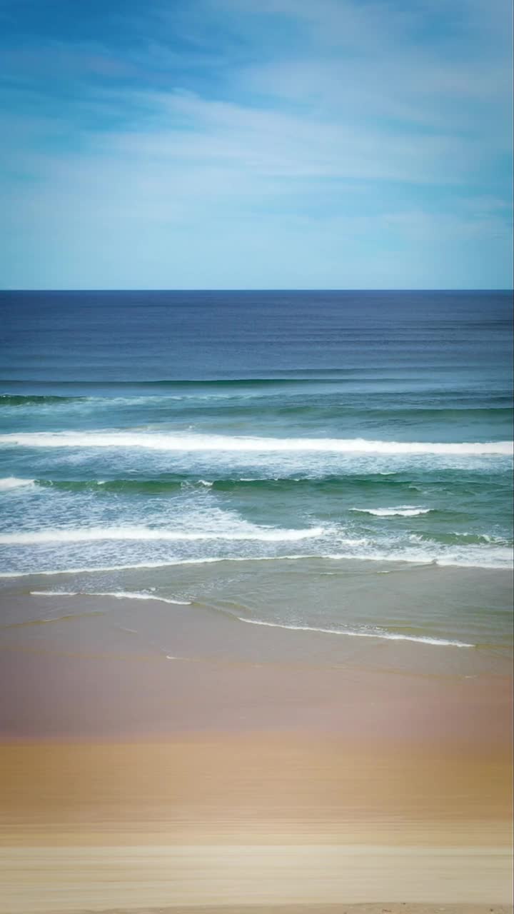 弗雷泽海滩的天堂海浪视频素材