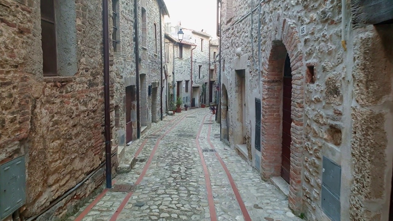 翁布里亚Teverina村的Penna历史中心。意大利视频素材