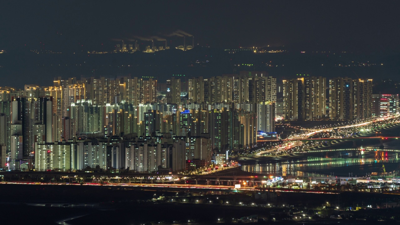 韩国京畿道始兴市始兴市附近的西海市中心公寓大楼视频素材