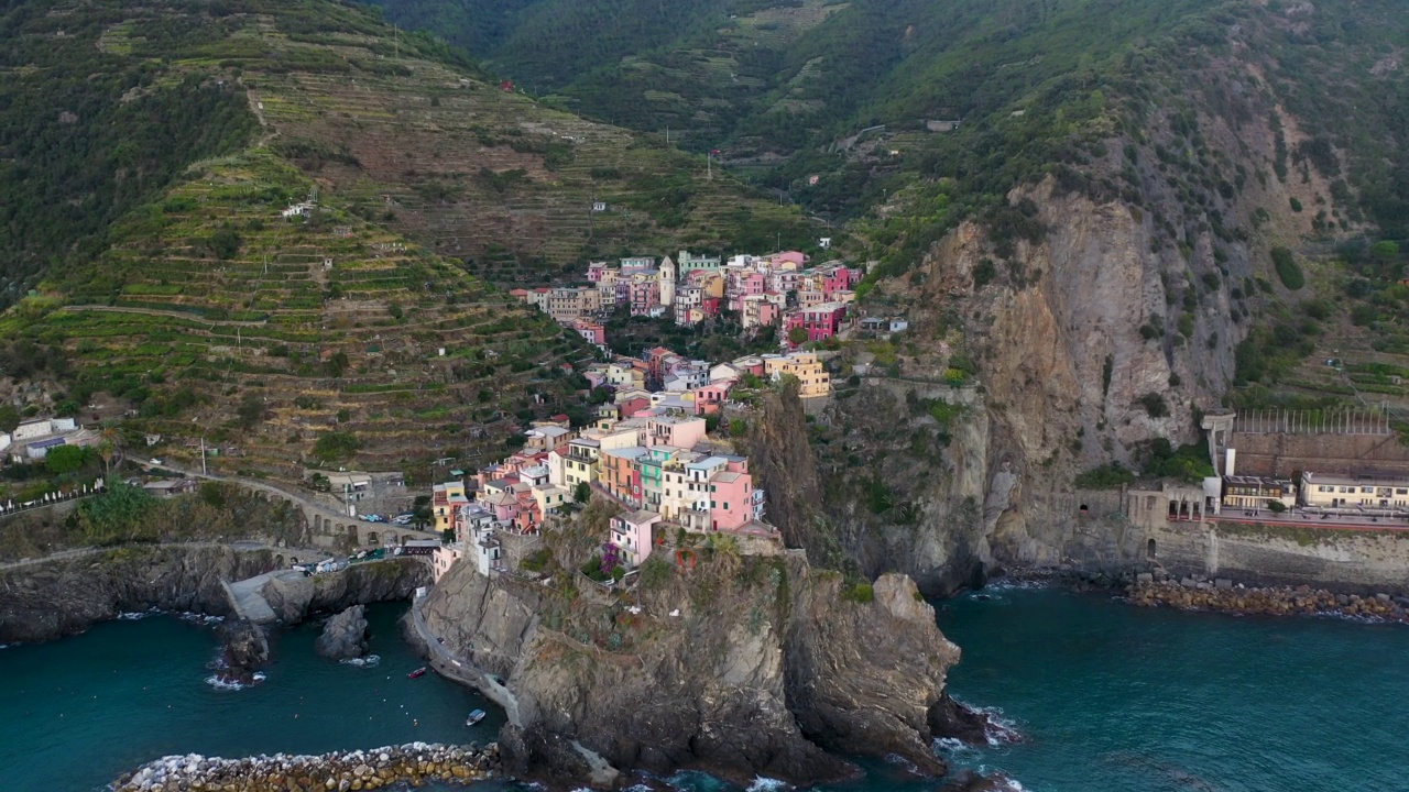 Manarola, La香料，利古里亚，意大利北部。视频素材