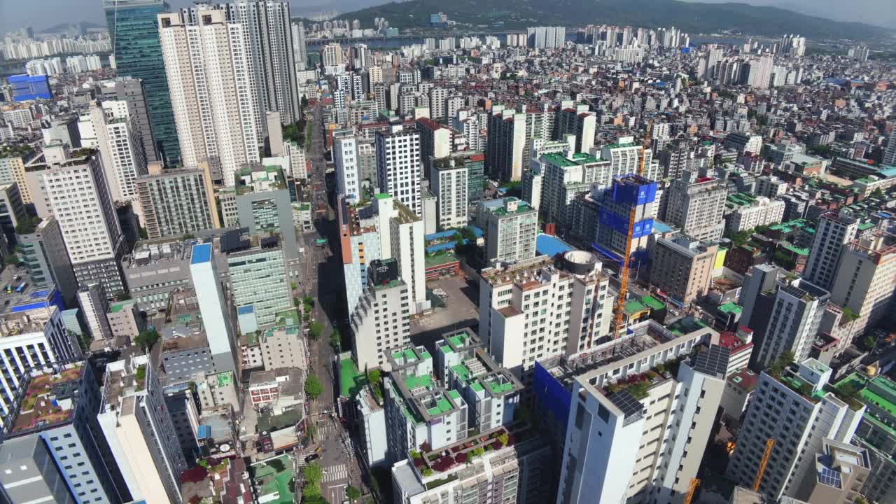 韩国首尔江东区市中心的建筑视频素材