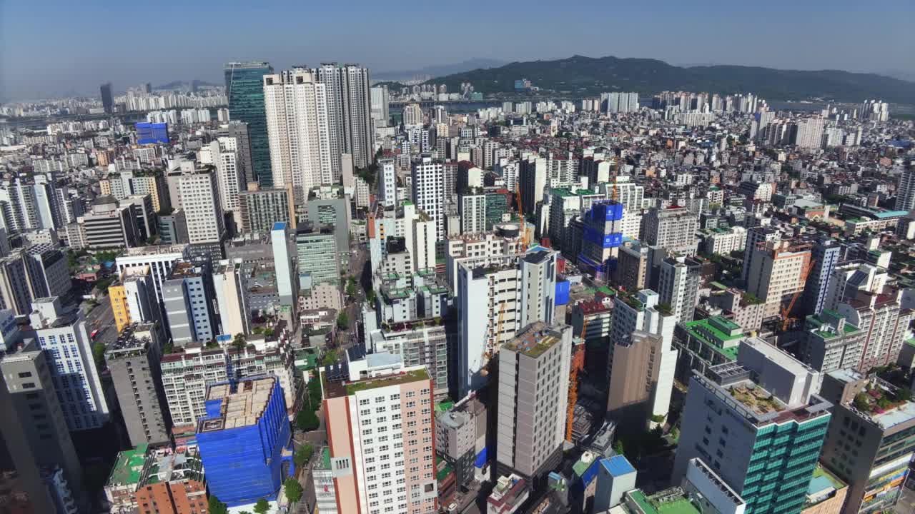 韩国首尔江东区市中心的建筑视频素材