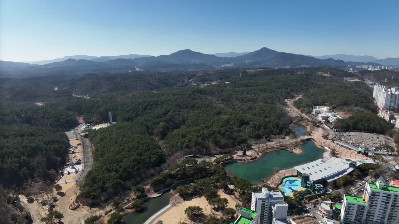 蔚山大公园附近的城市景观/南区，蔚山，韩国视频素材