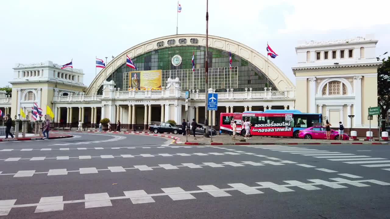 曼谷地标，泰国，华蓝峰铁路枢纽-股票视频视频下载