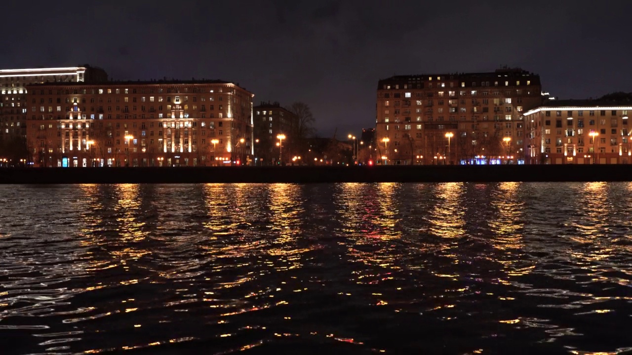 冬夜中的莫斯科城市风景视频素材